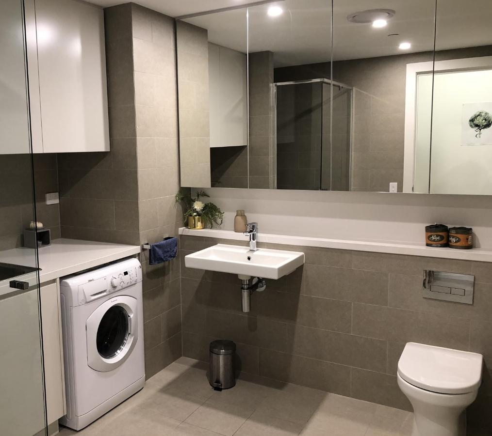 Parkview Modern Apartment W Parking @ Olympic Park سيدني المظهر الخارجي الصورة